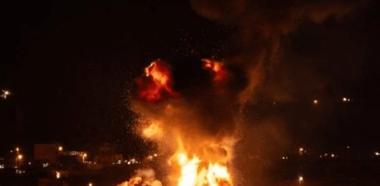 Incendio por dron paraliza el aeropuerto de Dubái: suspenden vuelos en el mayor hub internacional