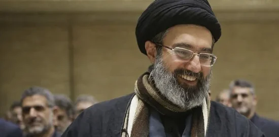 ¡Es oficial! El hijo del ayatolá Alí Jamenei será su sucesor